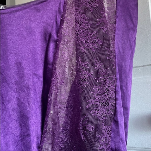 Victoria’s Secret Teddy Lingerie- Large - Picture 5 of 5